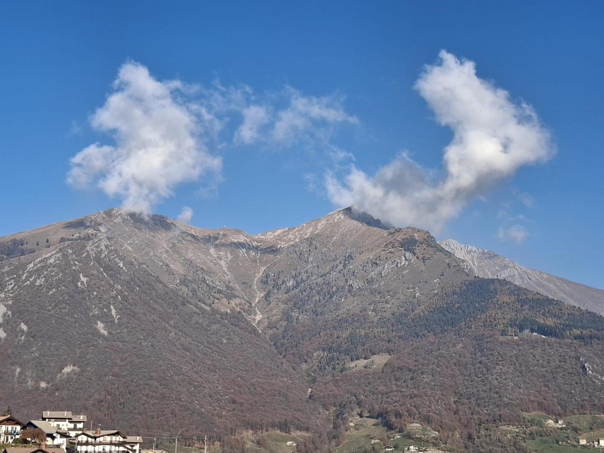 Donizetti Apartment Di Manenti Andrea Oltre il Colle Екстер'єр фото